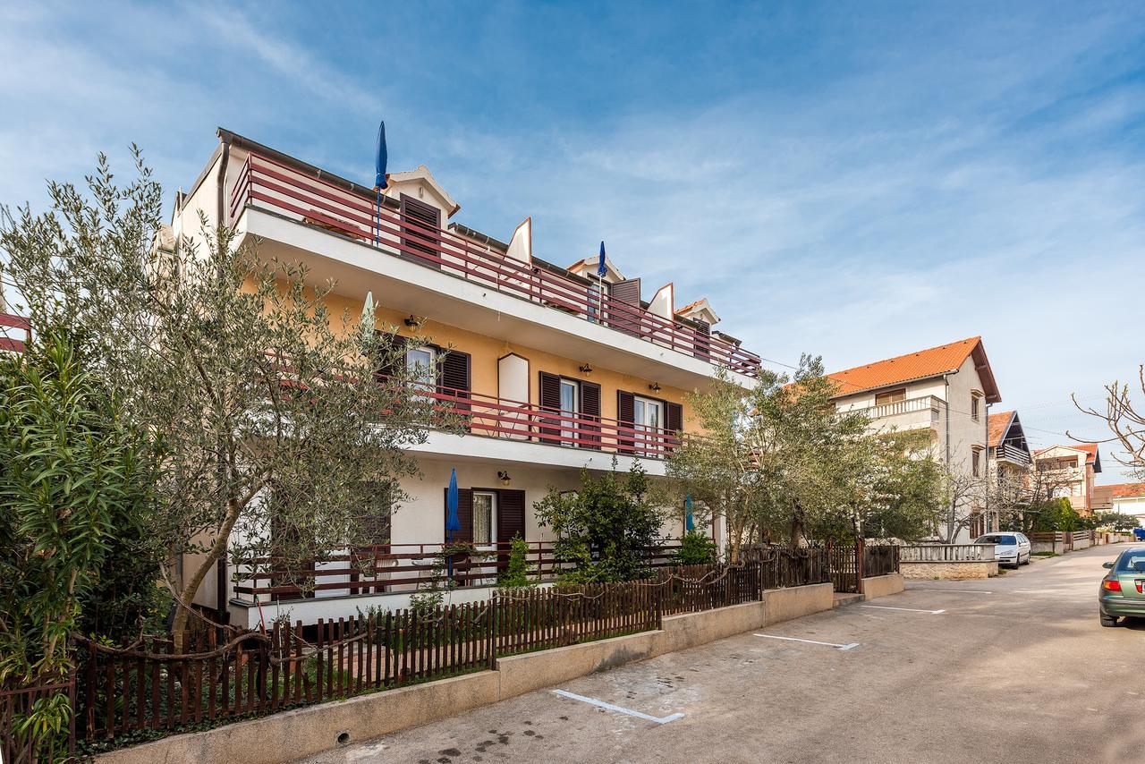 Apartments Boris Vodice Exterior photo